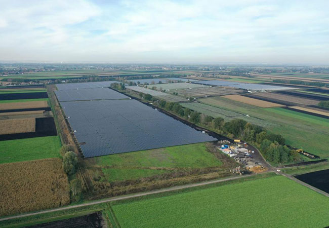 PB: Luftaufnahme Solarpark "Schornhof"