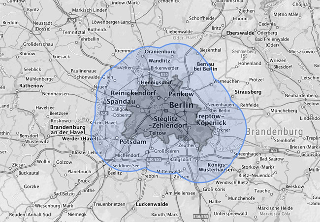 Im blau gekennzeichnetem Bereich dürfen sich alle Berliner Einwohner frei bewegen. (ca. 4 Millionen Menschen)