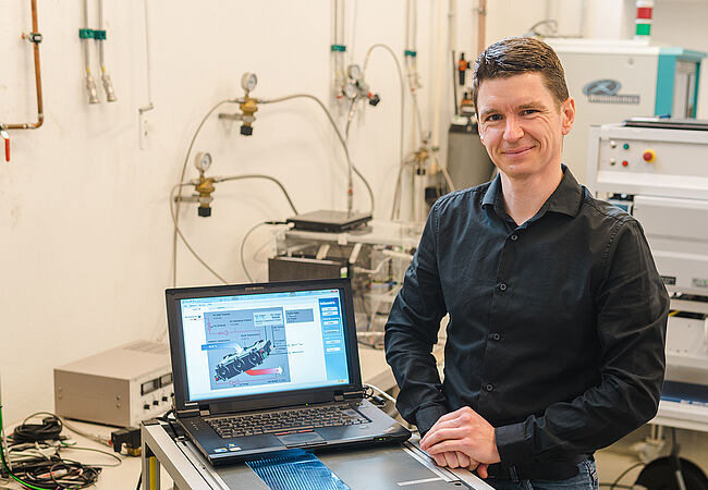PB: Martin Hayduk ist neu im Forschungsteam am Institut für regenerative Energiesysteme (IRES) der Hochschule Stralsund und sorgt für noch mehr Power