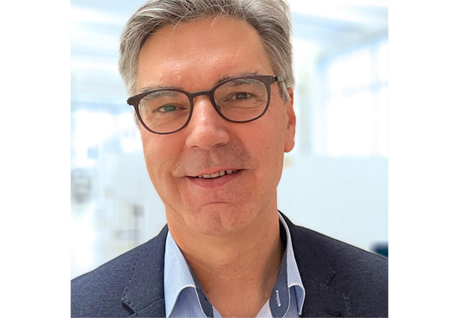 PB: Lars Weigel ist neuer Geschäftsführer der WindGuard Certification GmbH. Der 54-jährige Diplom-Ingenieur trat im April die Nachfolge von Frank Weise an. / © WindGuard Certification