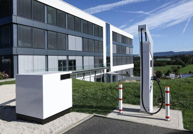 PB: HPC-Booster / © ADS-TEC