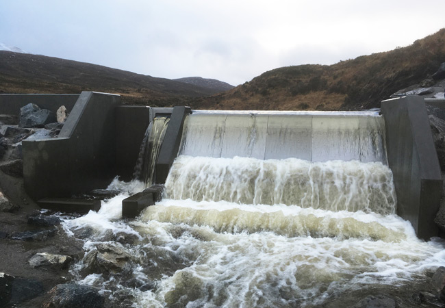 PB: Mit insgesamt vier weiteren Laufwasserkraftwerken produziert Vento Ludens gemeinsam mit der Koehler Renewable Energy genug erneuerbare Energie um mehr als 2.800 durchschnittliche britische Haushalte zu versorgen. Quelle: Vento Ludens Ltd.