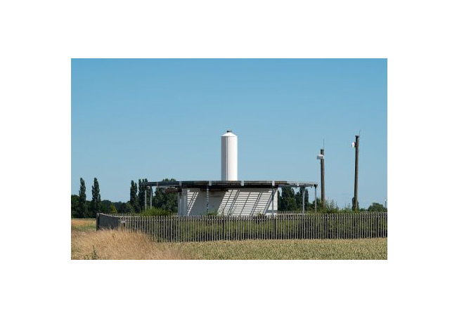 PB: Die CVOR Nienburg ist eine von acht konventionellen Drehfunkfeuern, die in ein robusteres Doppler-Drehfunkfeuer umgerüstet werden sollen.