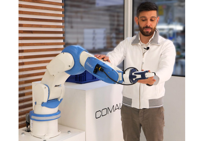 PB: Comau Racer-5 COBOT 