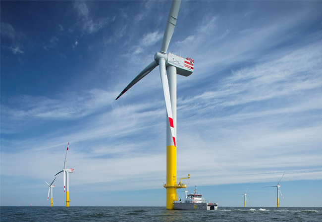 PB: Deutsche Windtechnik leistet seit einem Jahr den kompletten Service für den Offshore Windpark Nordergründe. / © Deutsche Windtechnik