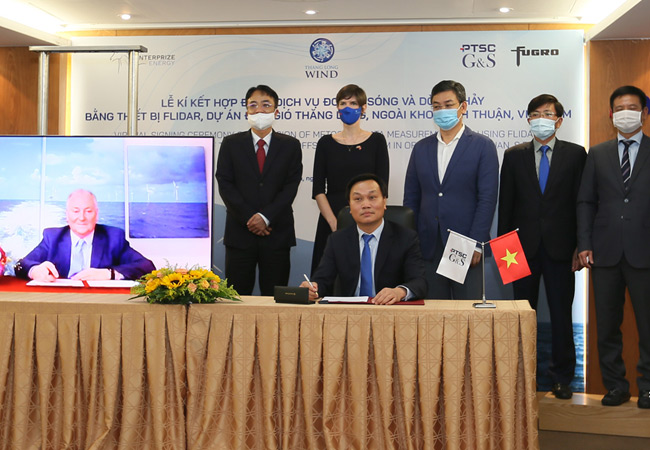 PB: Thang-Long-Vietnam_wb.jpg