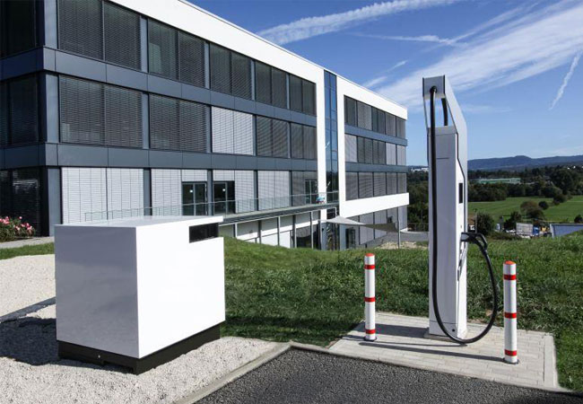 PB: Ultra-Schnellladesystem von ADS-TEC Energy / © ads-tec Energy