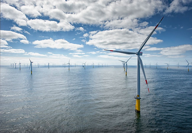 PB: Windkraftanlagen im Offshore-Windpark Borkum Riffgrund 1, in dessen Nähe der Bau von Borkum Riffgrund 3 geplant ist | Ørsted/M. Ibeler