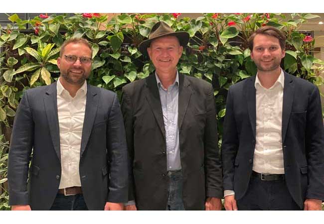 PB: v.l.n.r.: Martin Tauschke (CFO), Peter Schrum (CEO), Thies Schrum (COO)