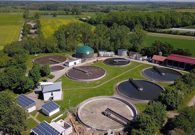 PB: In Bückeburg ist WELTEC als Hauptunternehmer für den Bau des Faulturms aus Edelstahl, den Schlammeindicker, das Maschinenhaus mit Steuerungstechnik und BHKW sowie den Leitungsarbeiten verantwortlich.