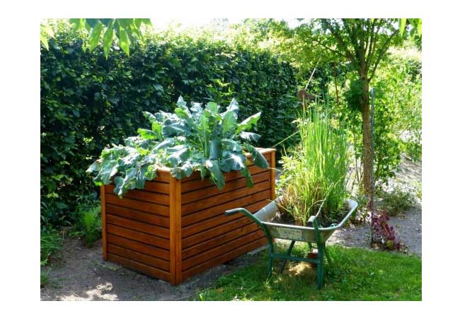PB: Urban Greening Camp Projekt aus Leipzig für innovative Wasserspeicher und Energiespeicher-Hochbeet-Systeme