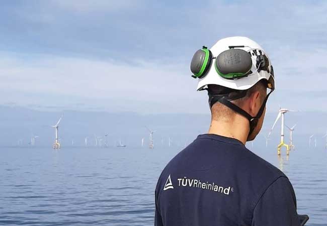 PB: TÜV Rheinland prüft im Offshore-Windpark von Ocean Breeze