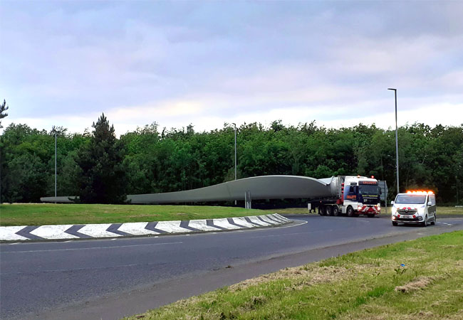 PB: Collett liefert 110 Komponenten sicher an den Enercon-Windpark Craiggore in Nord Irland