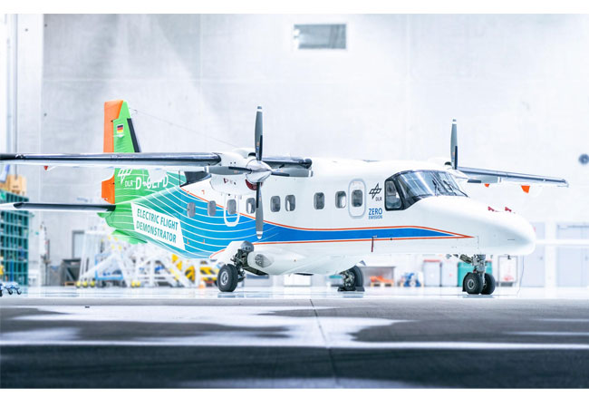 PB: Das neue DLR-For­schungs­flug­zeug „Do 228“ D-CEFD / Credit: DLR (CC BY-NC-ND 3.0)