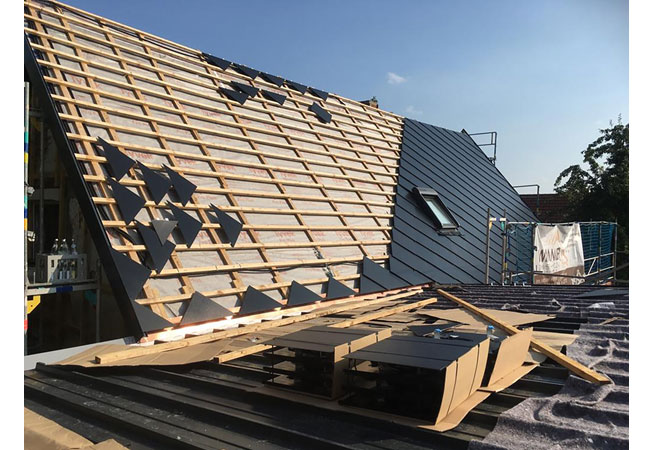 SolteQ bietet: Ein Solardach zum Mietkauf, ohne Eigeninvestition, Finanzierung und ohne Grundbucheintrag