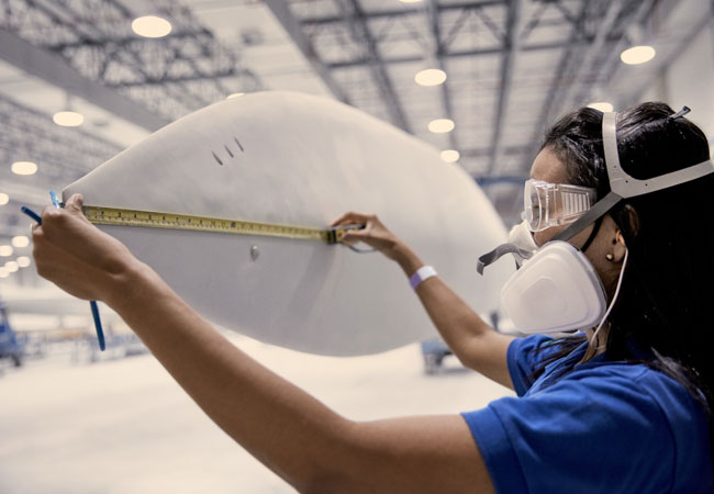 PB: Construction of wind turbine blade / PICTURE CREDIT:  LM Wind Power