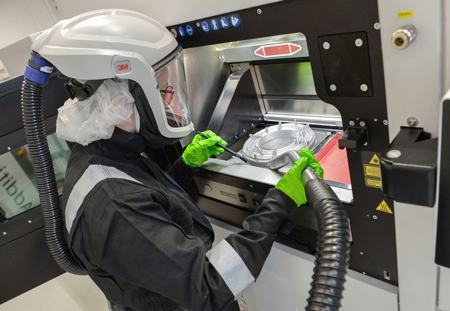 PB: Fertigung von Komponenten der MMX-Wasserstoff-Brennkammer im additiven LPBF-Verfahren (»Laser Powder Bed Fusion«). © Fraunhofer IPT