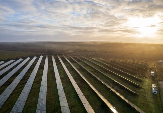 PB: 29 PV-Anlagen von Eurowind mit einer Gesamtgröße von 83+ mw hat ampere.cloud in einer Rekordzeit von weniger als zwei Wochen migriert. Ein Hardware-Austausch ist dabei nicht erfolgt.