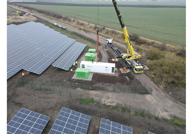 PB: NATURSTROM_AG_Speicherinstallation_Henschleben
