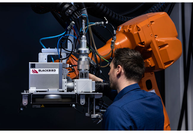 PB: Testaufbau Scan-System mit Laser-Strahlformer (DOE) Copyright Blackbird Robotics