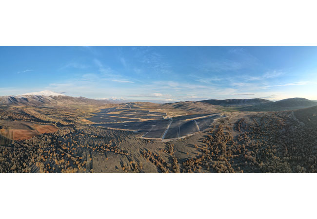 PB: juwi nimmt in Griechenland das größte bifaziale Solarkraftwerk Europas in Betrieb