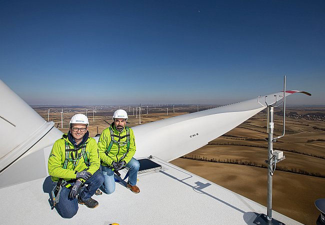 PB: Markus Winter (Vorstand Technik) und Alexander Hochauer (Vorstand Finanzen) folgen dem Gründer der Windkraft Simonsfeld Martin Steininger nach.