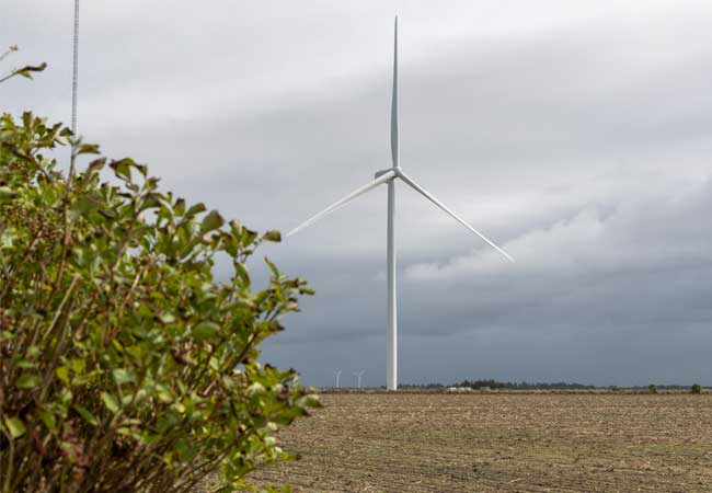 PB: Übersicht der Projekte und ihrer Verbuchung im Geschäftsjahr von Siemens Gamesa: Windpark Nortorff II (2x SG 6.6-155, Q2/21), Bürgerwindpark Süderauerdorf II (2x SWT DD 130, Q3/21) Windpark Nordermeldorf (5x SG 6.6-155 und 2x SG 5.0-132, Q1/22), Windpark Holsteinniendorf (4x SG 5.0-132, Q1/22), Windpark Friedrich-Wilhelm-Lübke Koog (3x SG 6.6-155, Q2/22), Windpark Sipsdorf (7x SG 6.6-155, Q3/22), Windpark Kohldamm (4x SG 6.6-155, Q3/22).