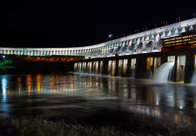 PB: itaipu_copyright_rubens_fraulini-itaipu_binacional-8.jpg