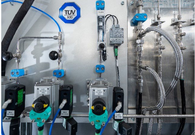 PB: Das hochmoderne Wasserstoffprüflabor betreibt TÜV SÜD in Garching bei München
