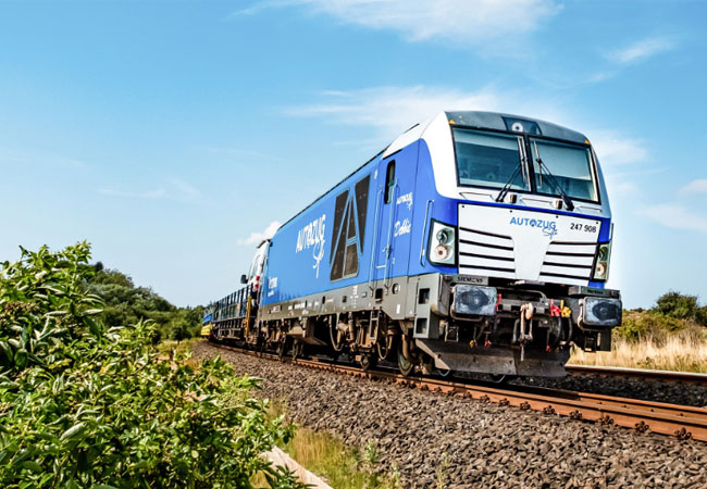 PB: Autozug Sylt und Rolls-Royce haben kürzlich HVO-Feldversuche mit einer dieselelektrischen Lokomotive des Typs Vectron DE gestartet, die mit einem mtu-Motor der Baureihe 4000 ausgerüstet ist.