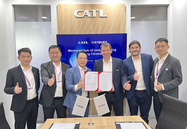 PB: CATL unterzeichnet eine Reihe von OEM-Verträgen auf der IAA Transportation und unterstreicht sein Engagement für die Elektrifizierung des Transportwesens