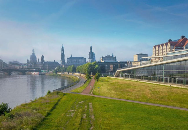 PB: Das Internationale Congress Center Dresden – Veranstaltungsort des 6. RAMS/LCC-Expertenforums 2022 (Bildlizenz: 123rf.com Standard Lizenz)