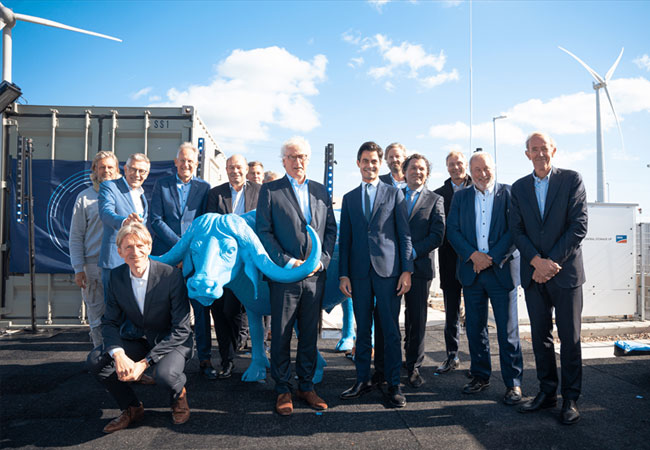 PB: Wärtsilä and partners at the site opening of the 24 MW / 48 MWh GIGA Buffalo battery in the Netherlands to provide grid stability. / ©: GIGA Storage BV