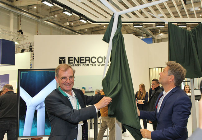 PB: Hamburg WindEnergy 2022: Minister*in Robert Habeck besucht ENERCON-Stand