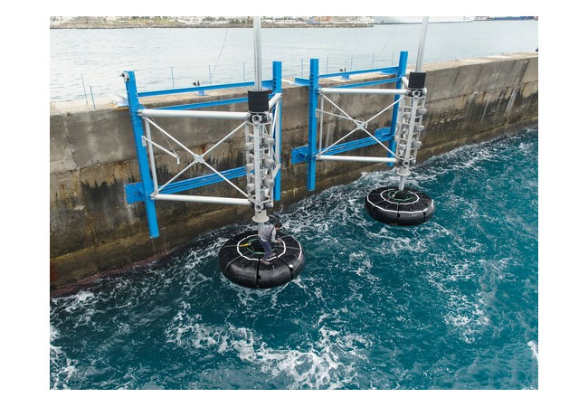 PB: Die bisher nur sehr wenig genutzte Wellenenergie ermöglicht eine dezentrale Stromversorgung (Foto: SINN Power GmbH)