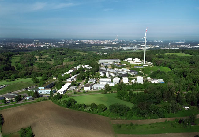 PB: BayWa r.e. unterstützt Fraunhofer ICT mit neuartiger, ganzheitlicher Energielösung