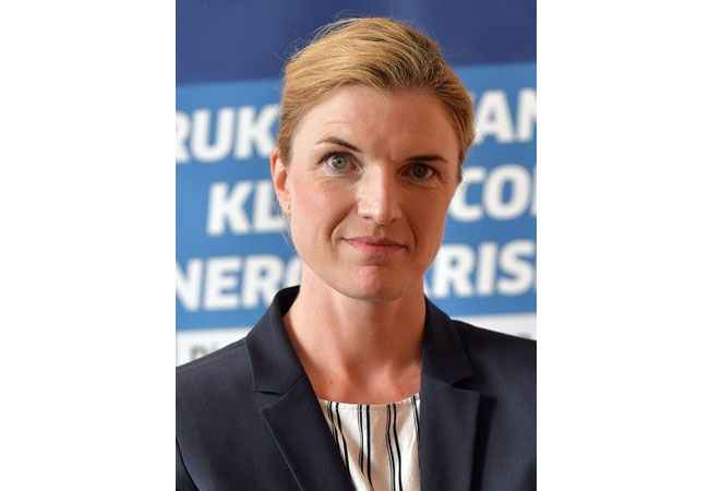 PB: Nordmetall-Verhandlungsführerin Lena Ströbele, Foto Christian Augustin