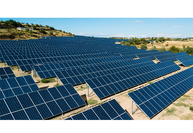 PB: Sunwin veräußert 375 MWp Solarportfolio in Italien / ©: Capcora