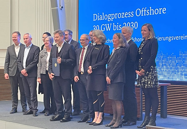 PB: Bundeswirtschaftsministerium will 50 Gigawatt Offshore-Wind bis 2035 schaffen / Realisierungsvereinbarung / ©: WAB e.V.