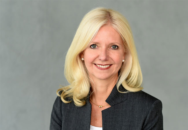 PB: Katja van Doren wird zum 1. August 2023 Nachfolgerin von Zvezdana Seeger als Personalvorständin (CHO)