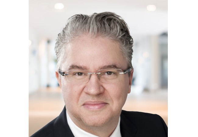 PB: Hartmut Lieder leitet in seiner Funktion als CFO die Bereiche Finanzen und Steuern, Controlling sowie Transaktionen.