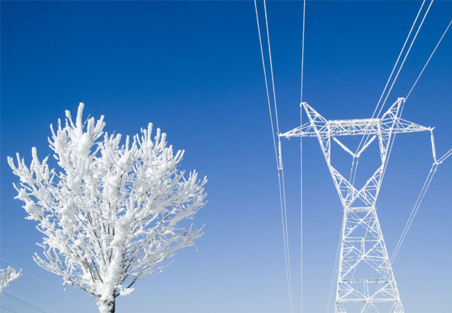 PB: Flexible, zuverlässige und ausfallsichere Netze mit EcoStruxure Grid Operation / GettyImages-172724425-scaled / ©: Schneider Electric