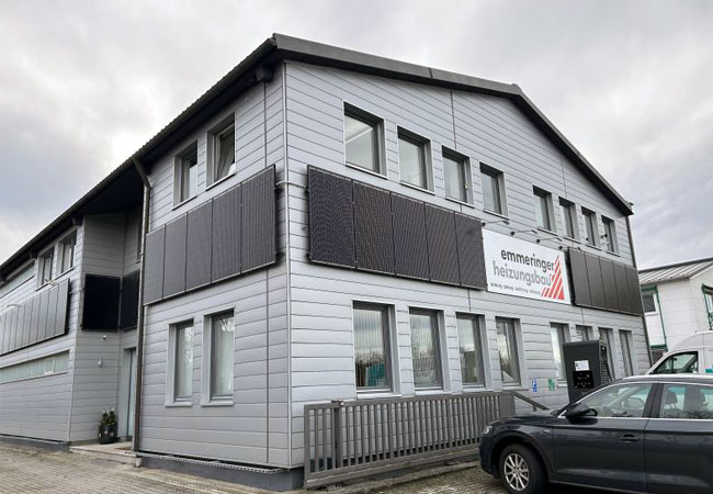 PB: Der Emmeringer Heizungsbau gilt als Vorreiter bei der Energie- und Wärmewende. Seit 1. Januar ist der Traditionsbetrieb aus dem Landkreis Fürstenfeldbruck ein Tochterunternehmen der BayWa Haustechnik GmbH. / ©: Emmeringer Heizungsbau