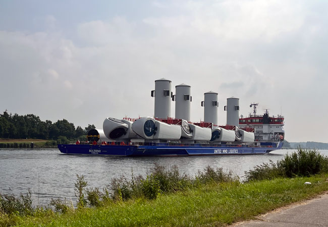 Offshore-Transport auf dem NOK / Foto: HB