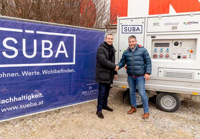 PB: Manfred Wachtler, Vorstand SÜBA AG (links im Bild) mit Michael Schilling Dipl.T, MA, Leiter Neue Technologien TEST-FUCHS (rechts im Bild) / ©: SÜBA AG / Fotograf: C.Mikes