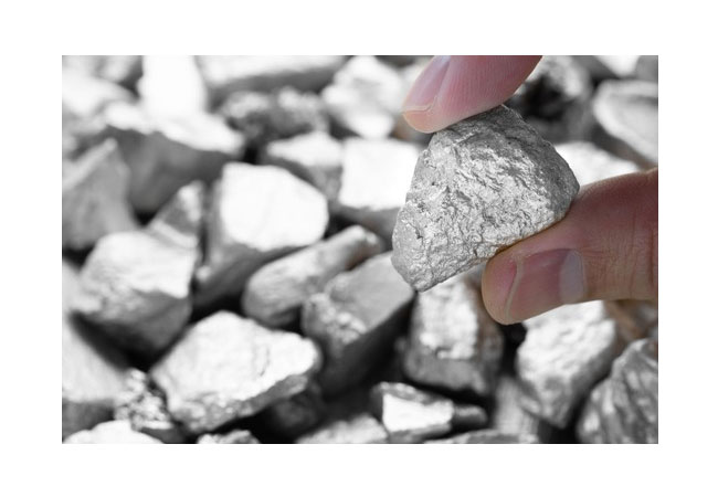 PB: Seltener-Erdmineralien: Großer Fund in Schweden. Foto/Symbolbild: shutterstock.com/Phawat