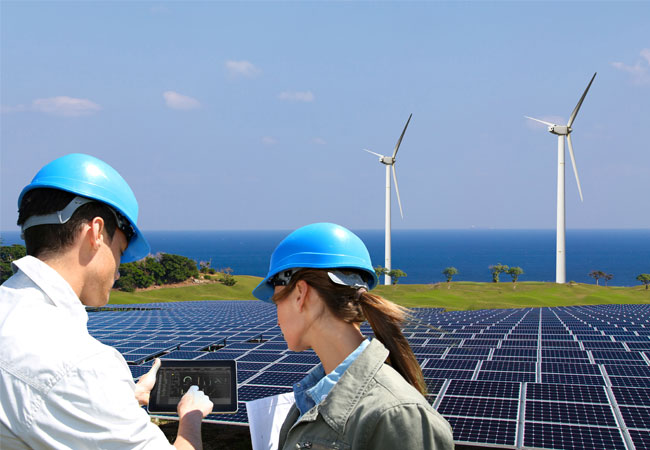 PB: Das Ovation™ Green Portfolio der Software- und Automatisierungslösungen von Emerson für erneuerbare Energien ist eine Erweiterung unserer branchenführenden Ovation Automatisierungsplattform, die Energieerzeuger beim zuverlässigen Management ihrer Ökostrom-Betriebsabläufe unterstützt, um Verfügbarkeit und Erzeugung zu verbessern und gleichzeitig die Kosten zu reduzieren.