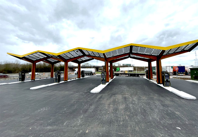 PB: Fastned eröffnet die Station La Maxe an der A 31 in Frankreich, die größte Station im Netzwerk des Unternehmens