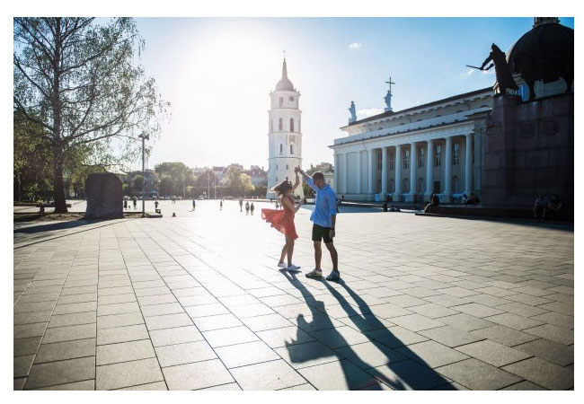 PB: Platz der Kathedrale von Vilnius. Foto von Go Vilnius.