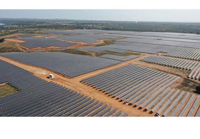 PB: Capcora unterstützt CHINT beim Verkauf eines fast 200 MWp großen Solar-PV-Portfolios in Ungarn / ©: Capcora